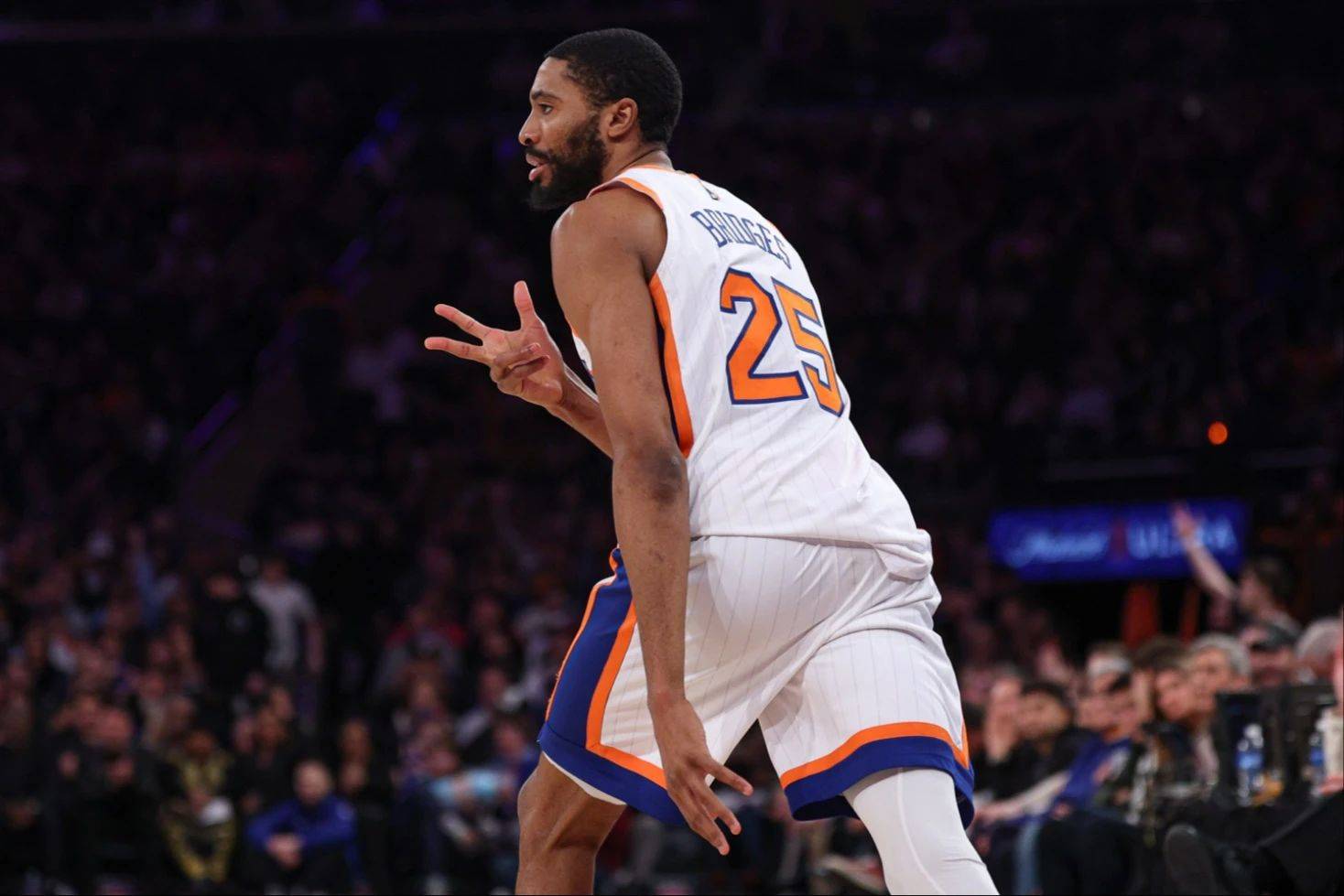 纽约尼克斯发布备战花絮，赛后强势反弹，CBA常规赛任务艰巨，资深球员宣示担当的简单介绍